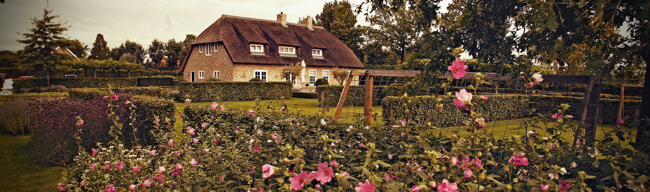 headerboerderijtuin Kamsteeg Tuinen